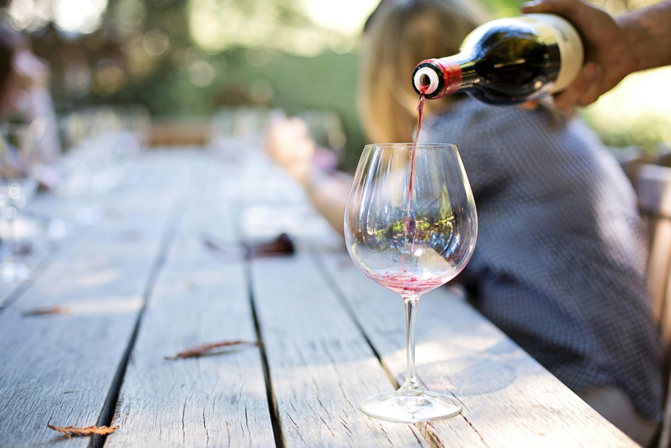 A Connoisseur’s Guide to Fredericksburg: Wine Tours in Style